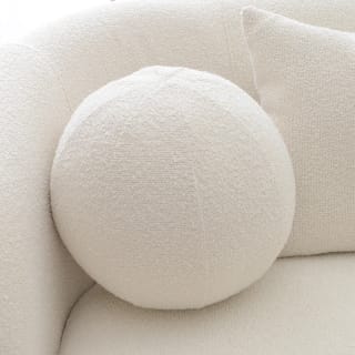 BEIGE photo 5